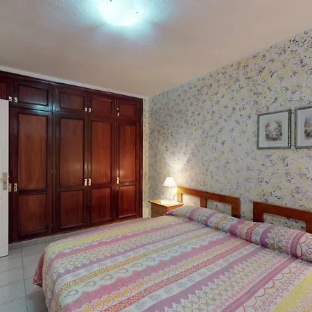 Apartamento Los Cristianos Valdes Center 5 *